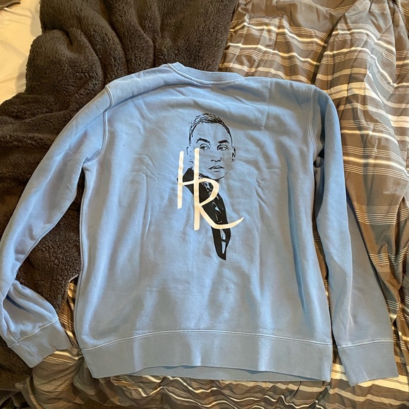 Blackbear Limited Edition Crewneck - Picture 2 of 3